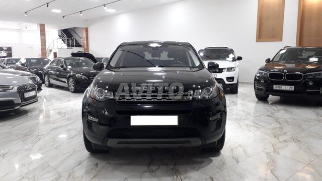 Voiture Land Rover Discovery 2016 à Rabat Diesel - 9 chevaux
