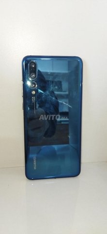 Huawei p20 pro 6 ram 128gb - 3