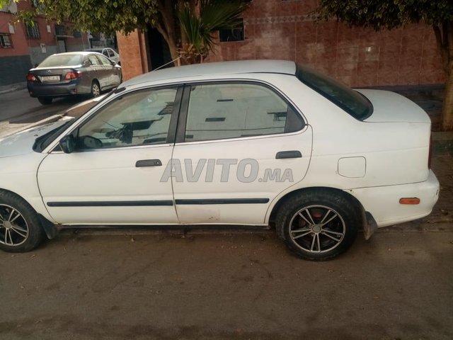 Voiture Suzuki BALENO 1999 à Casablanca  Essence  - 9 chevaux