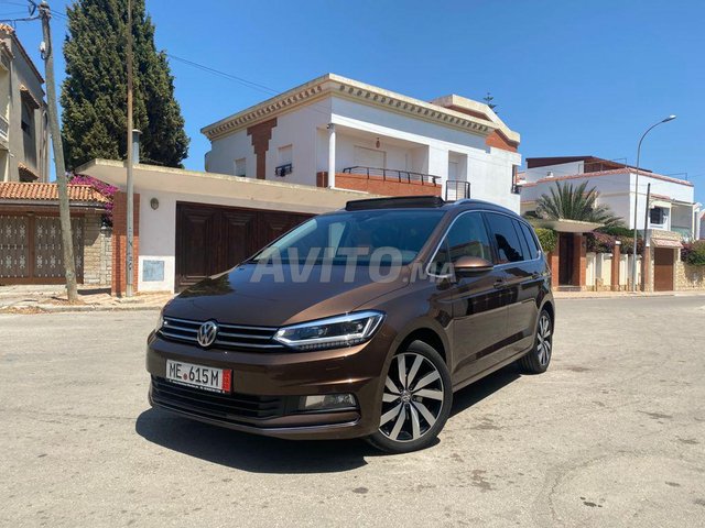 Voiture Volkswagen Touran 2017 à Tétouan Diesel - 9 chevaux