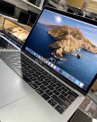 Macbook Pro 13 inch i7 2019  - 3