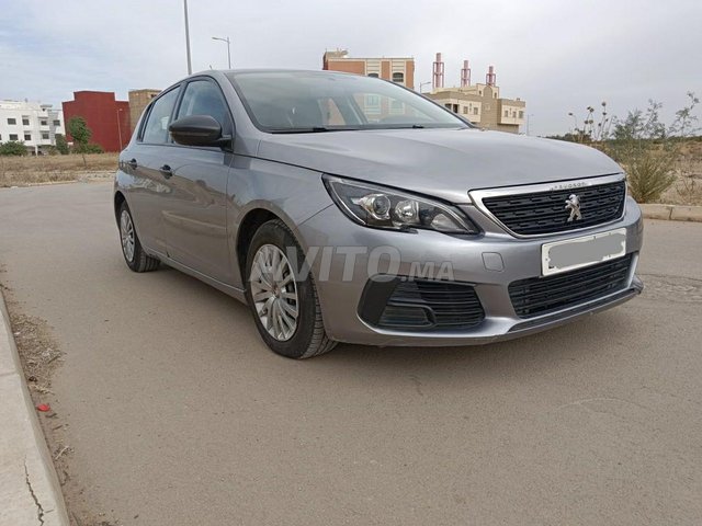 Voiture Peugeot 308 2018 à Kénitra Diesel