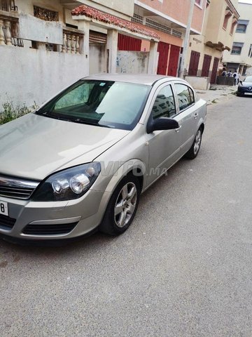 Opel Astra occasion Diesel Modèle 2008