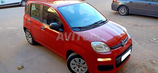 Voiture Fiat Punto 2018 à Casablanca Essence