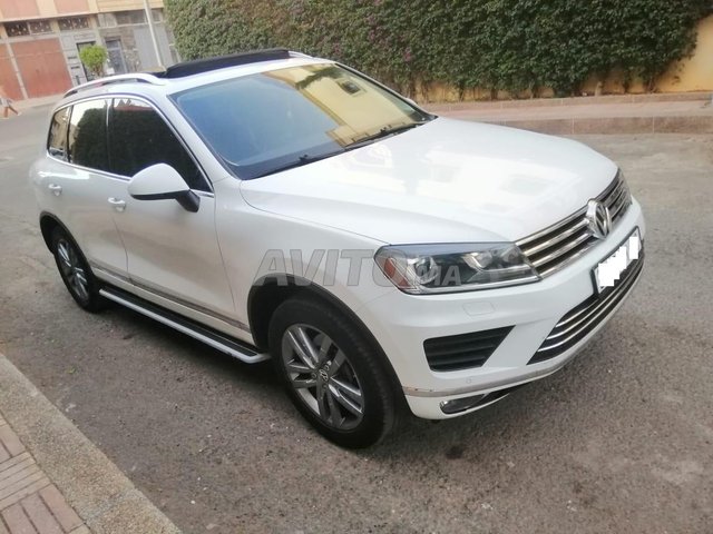 Voiture Volkswagen Touareg 2019 à Casablanca Diesel - 12 chevaux