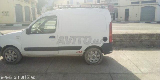 Voiture Renault Kangoo 2008 à Thar Es-Souk Essence - 7 chevaux