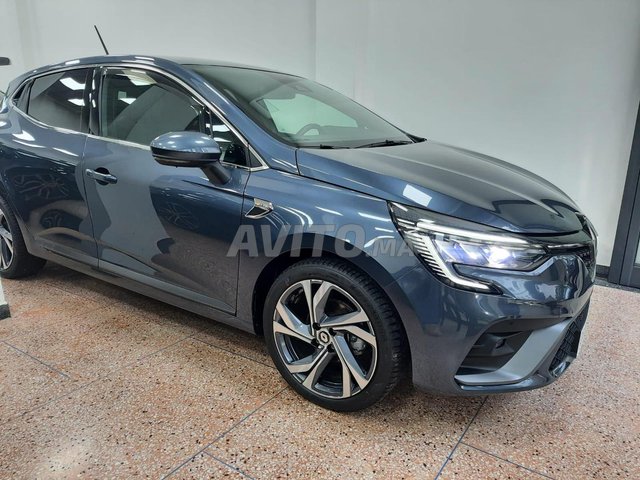 Voiture Renault Clio 2022 à Tétouan  Diesel  - 6 chevaux