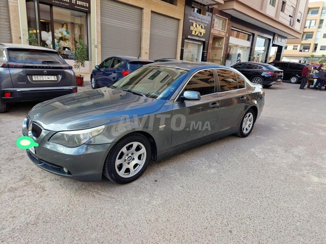 Voiture BMW Serie 5 2005 à Marrakech Diesel - 10 chevaux