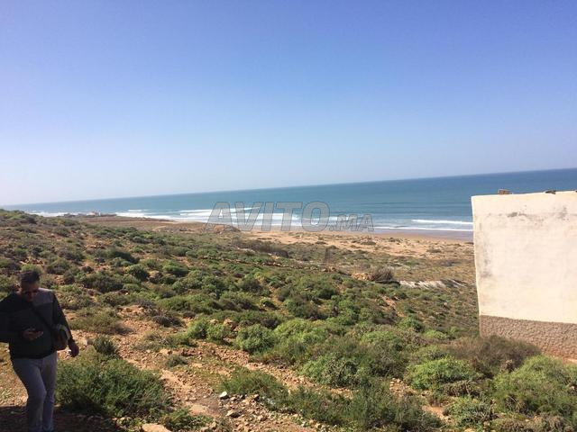 Terrain titré 73000 m2 projet touristique plage Aglou - 2