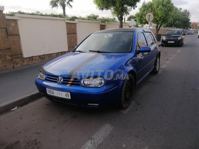 Voiture Volkswagen GOLF 4 2000 à Casablanca Diesel - 8 chevaux