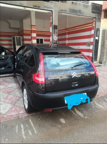 Voiture Citroen C4 2006 à Meknès Essence - 8 chevaux