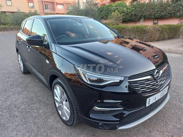 Voiture Opel Grandland X 2021 à Marrakech Diesel - 6 chevaux