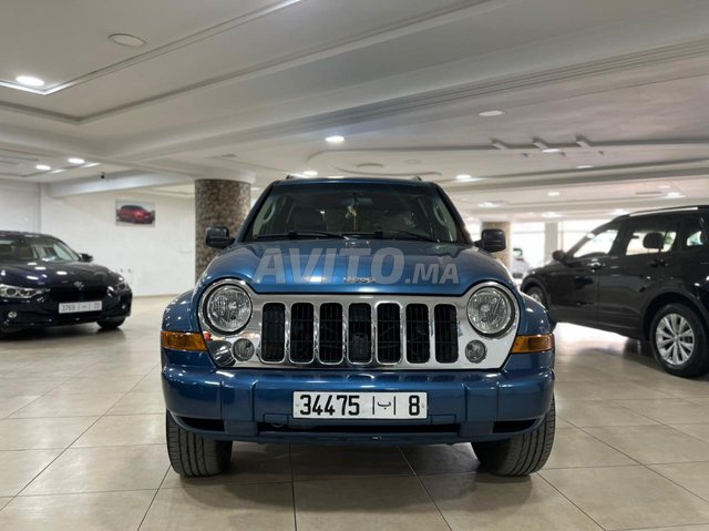 Voiture Jeep Cherokee 2007 à Fès Diesel - 12 chevaux