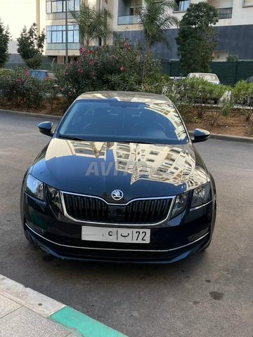 Voiture Skoda Octavia 2018 à Casablanca Diesel - 8 chevaux