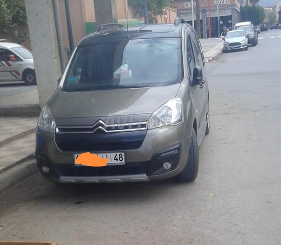 Voiture Citroen Berlingo 2016 à Nador Diesel - 7 chevaux