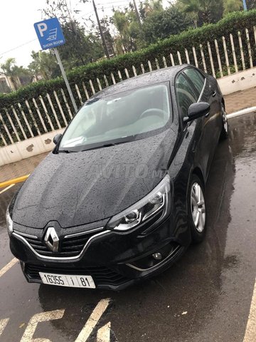 Voiture Renault Megane Sedan 2019 à Casablanca Diesel - 6 chevaux