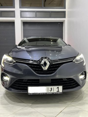 Voiture Renault Clio 2020 à Oujda Diesel - 6 chevaux