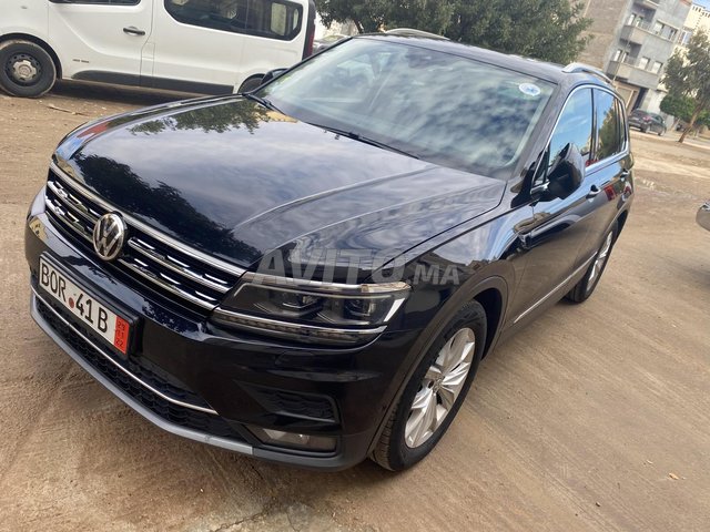 Voiture Volkswagen Tiguan 2018 à Fquih Ben Saleh Diesel - 8 chevaux