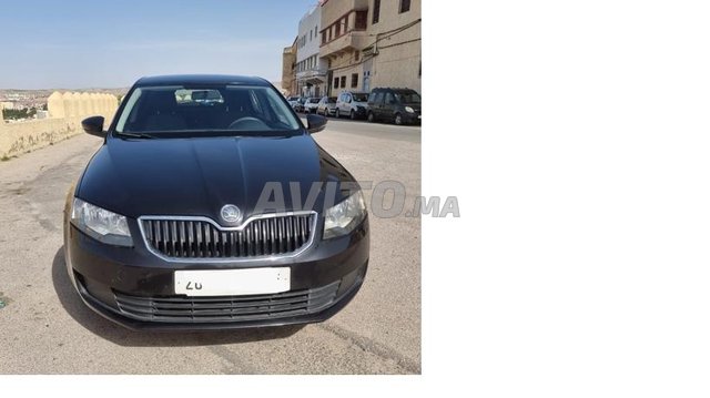 Voiture Skoda Octavia 2014 à Taza Diesel - 8 chevaux