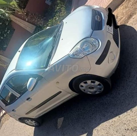 Voiture Kia Picanto 2008 à Agadir Melloul Essence - 6 chevaux