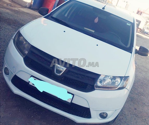 Voiture Dacia Logan 2014 à El Jadida Diesel - 7 chevaux