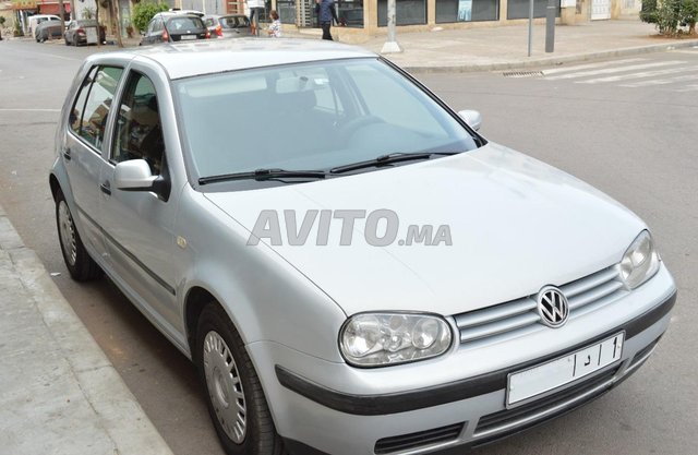 Voiture Volkswagen GOLF 4 2000 à Rabat Diesel - 8 chevaux
