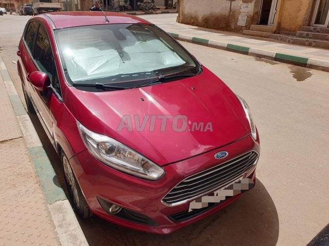 Voiture Ford Fiesta 2013 à Errachidia Diesel - 6 chevaux