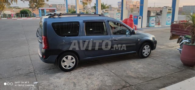 Voiture Dacia Logan 2009 à Khouribga Diesel - 6 chevaux