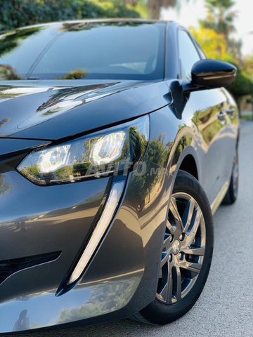 Voiture Peugeot 208 2022 à Casablanca Diesel - 6 chevaux