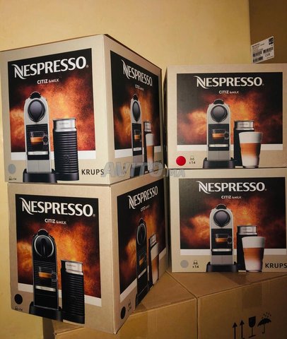 Machine a café Nespresso CITIZ & MILK NEUVE - 1
