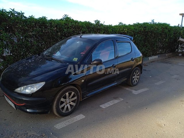 Voiture Peugeot 206 2005 à Bouskoura Diesel - 6 chevaux