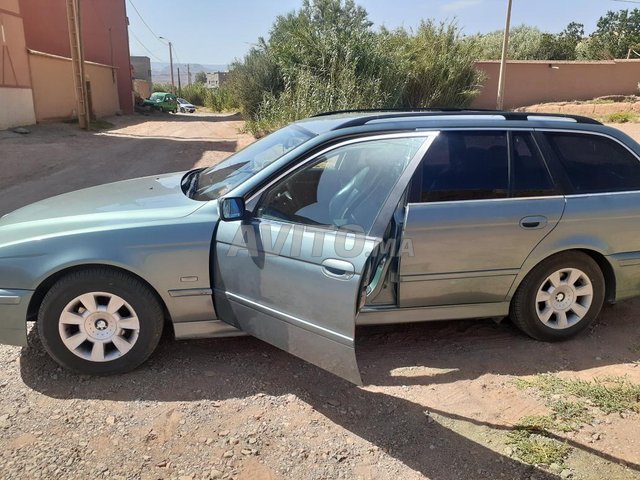 Voiture BMW Serie 4 cabriolet 2001 à Ouarzazate Diesel - 9 chevaux