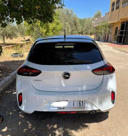 Voiture Opel Corsa 2022 à Béni Mellal Diesel - 6 chevaux
