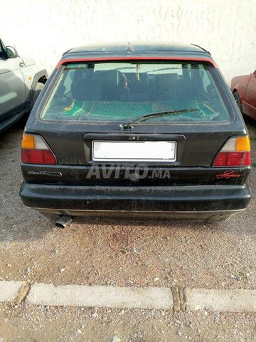 Voiture Volkswagen GOLF 2 1986 à Taza Essence - 6 chevaux