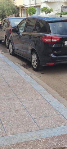 Voiture Ford C-Max 2021 à Khouribga Diesel - 6 chevaux