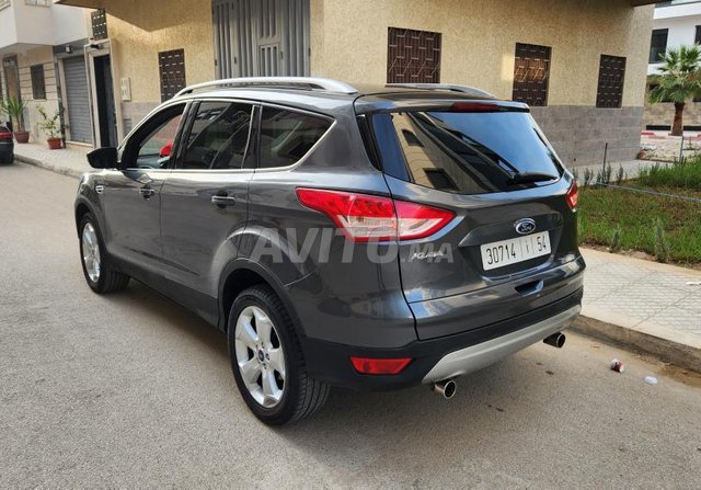 Voiture Ford Kuga 2015 à Tétouan Diesel - 8 chevaux