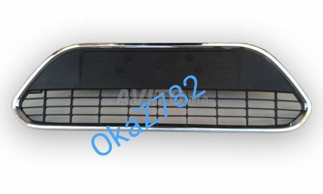 Ford Focus 2007 à 2011 Grille chômée neuve 