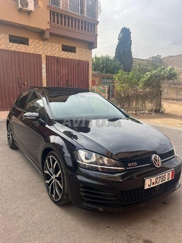 Voiture Volkswagen GOLF 7 2015 à Fès Diesel - 8 chevaux