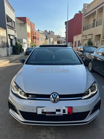 Voiture Volkswagen GOLF 7 2017 à Casablanca Diesel - 8 chevaux