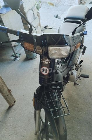 spray paint for scooty
