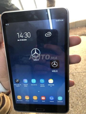 Mercedes Samsung SM-T230NZ MBUX rear tablet - 1