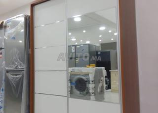 Jshs خزانة ملابس بأبواب جرارة jdjd