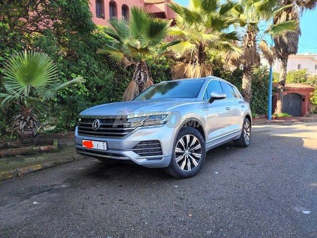 Voiture Volkswagen Touareg 2019 à Casablanca Diesel - 12 chevaux