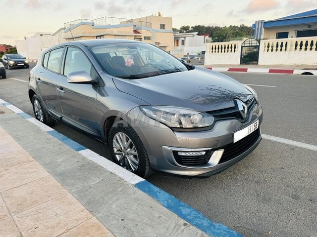 Renault Megane 3 Diesel Modèle 2016 à El Jadida - voiture occasion