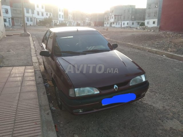 Voiture Renault R19 1995 à Agadir Essence - 8 chevaux