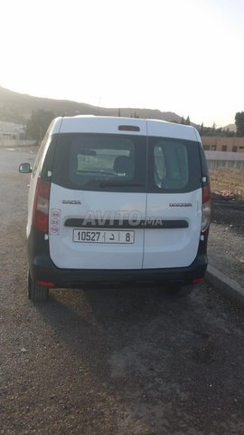 Voiture Dacia Dokker 2017 à Taza  Diesel  - 6 chevaux