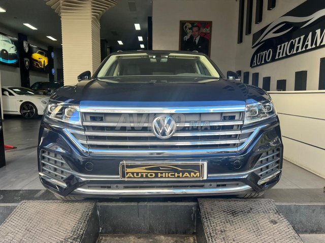 Voiture Volkswagen Touareg 2019 à Casablanca Diesel - 12 chevaux