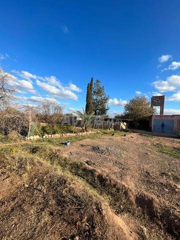 terrain 4 hectar route de fes km 17 