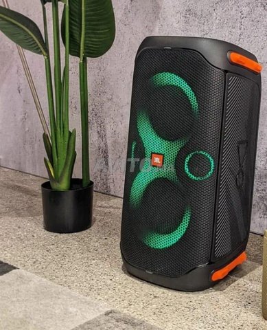 jbl partybox 110 Bluetooth  comme neuf