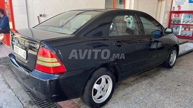 Voiture Toyota Corolla 2002 à Tanger  Essence  - 8 chevaux